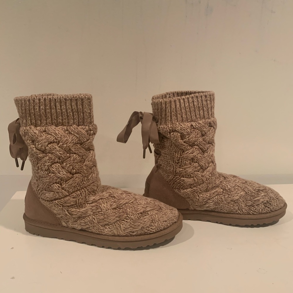 UGG Isla Bow Boots